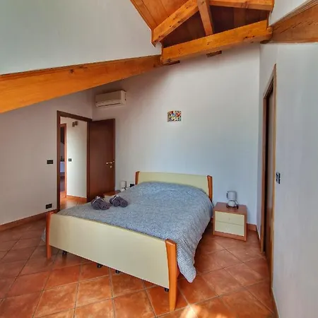 Apartment Ana's Place 2 Turin