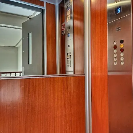 Ana's Place 2 アパート