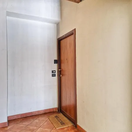 Διαμέρισμα Ana's Place 2 *